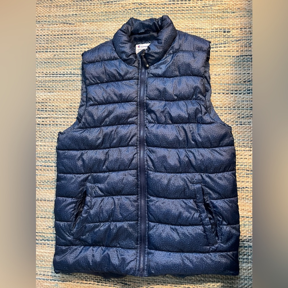 Men’s Champion puffer Vest
